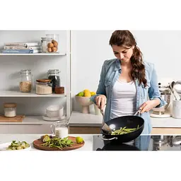 Сковорода вок KitchenAid FHA 30 см з керамічним покриттям (CC005696-001) - мініатюра 7