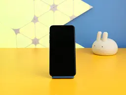 Смартфон Apple iPhone 11 Pro Max 64GB Midnight Green (MWH22) Б/В - мініатюра 3