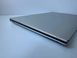 Ігровий ноутбук Dell XPS 17 9700 17.3" (i7-10875H / 32GB / SSD 512GB / RTX 2060 6GB / 4K IPS Touch) б/в - мініатюра 12