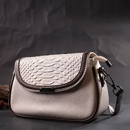 Жіноча сумка з фактурним клапаном із натуральної шкіри Vintage 22372 біла - мініатюра 9