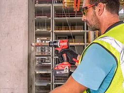 Шурупокрут-дриль акумуляторний Milwaukee M18 BLPDRC-502C 18В 2х5 А/год М12-М18 60 Нм 0·1700 об/хв 1.5 кг - мініатюра 6