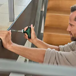 Викрутка Bosch з тріскачкою, т-подібне руків'я, 109мм, сталь CrV (1.600.A02.Z9S) - мініатюра 4
