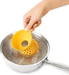 Набір форм для яйця-пашот Oxo Good Grips жовтий 2 предмети (11207000) - мініатюра 4