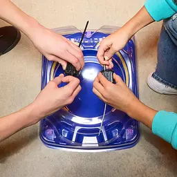 Ігровий набір Арена з Бейблейдами Hasbro Beyblade X Drop Attack Battle Set G0842 2 дзиги 2 пускові установки від 8 років (SKU-314) - мініатюра 5