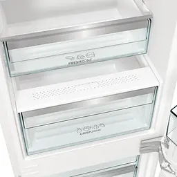 Холодильник Gorenje вбудований з нижн. мороз., 177x69x55см, 2 двері, 244 (68) л, А +, NF +, Зона св-ті, Диспл, Wi-Fi, Білі - мініатюра 3