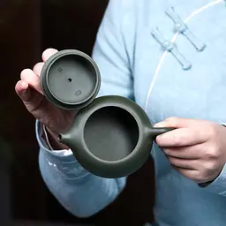Ісинский чайник Сплющенний Зелений Сі Ши, 200 мл - мініатюра 5