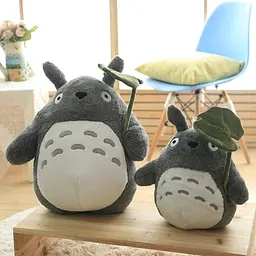 Іграшка м'яка Мій сусід Тоторо з листочком 25 см My Neighbor Totoro MNT 05.167 - мініатюра 2