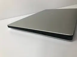 Ноутбук DELL XPS 15 9570 (i7-8750H / 16GB / SSD 256GB / GTX 1050 Ti 4GB) б/в - мініатюра 9