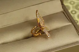 Сережки кафи Xuping Jewelry великий метелик 1,9 см золотисті - мініатюра 2