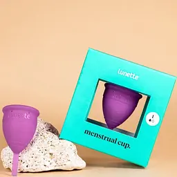 Менструальна чаша Womanizer x Lunette Model 1 (Violet) - мініатюра 2