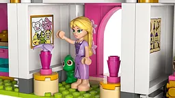 Конструктор LEGO Disney Princess Замок принцеси та королівські улюбленці 787 деталей (43267) - мініатюра 8