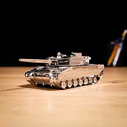 Колекцiйна модель Metal Time Leopard 2 Tank MT079 - мініатюра 4