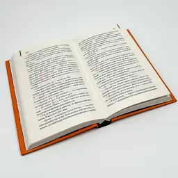 Нічний портьє - Ірвін Шоу | Клуб Сімейного Дозвілля, книга українською, нова, тверда - мініатюра 4