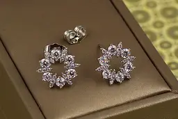 Сережки гвоздики Xuping Jewelry вінець долі 1,4 см сріблясті
