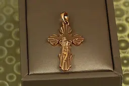Хрестик Xuping Jewelry розп"яття в променях 3 см золотистий