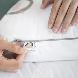 Подушка дитяча Papaella Sweet Moon 60х40 см білий (8-32884) - мініатюра 8