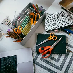 Ножиці для шиття великі Fiskars Classic для лівші 21 см (1075036) - мініатюра 7
