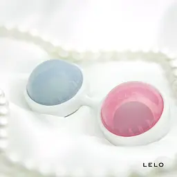 Набір вагінальних кульок LELO Beads Mini, діаметр 2,9 см, змінне навантаження, 2х28 та 2х37 г - миниатюра 5