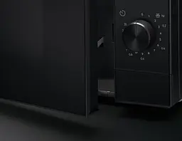 Мікрохвильова піч Electrolux 20л 800Вт гриль чорний - мініатюра 3