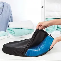 Гелева ортопедична подушка для сидіння із чохлом блакитна Egg Sitter - мініатюра 4