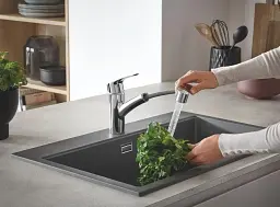 Змішувач для кухні Grohe Eurosmart з висувним виливом Хром 30412 - мініатюра 5