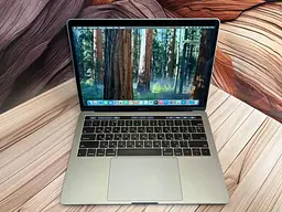Ноутбук Apple MacBook Pro 13" A1989 i7-8559U/16/500 (C02XJ0REJHD2) Б/в