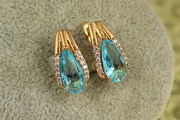 Сережки Xuping Jewelry Сонет із голубим каменем 1,7 см золотисті - мініатюра 2