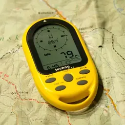 Компас Technoline EA3050 Yellow (EA3050) - мініатюра 4