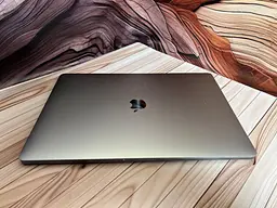Ноутбук Apple MacBook Pro 15" i7-8850H/32/512 (C02YH0T4JGH6) Б/в - мініатюра 7