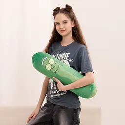 Декоративна подушка WP Merchandise Rick and Morty Огірок Рік (FRMPIKPIL22GN0004) - мініатюра 4