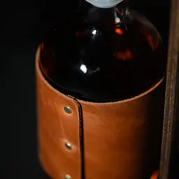 Подарунковий набір віскі Whiskey Stones №11 графин Larus у дерев'яному пеналі - мініатюра 6