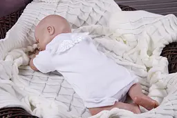 Набір на виписку та хрестини боді + шкарпетки "Ангел" зріст 74 см Brilliant Baby Білий - мініатюра 6