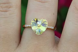 Кільце Xuping Jewelry сердечко Сваровскі біле хамелеон р 16 золотисте - мініатюра 3