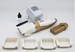 Машинка для стрижки з двома акумуляторами Geemy GM-6001 триммер з насадками кераміко-титанієві ножі - мініатюра 4