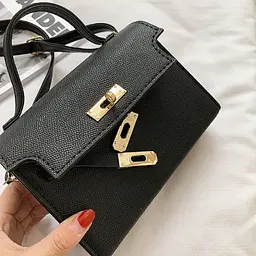 Жіноча сумка через плече крос-боді з екошкіри Lilly P2-14067904A Чорна - мініатюра 10