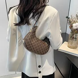Напівкругла сумка з екошкіри Lilly P2-7056DB темно коричнева - мініатюра 7