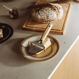 Ніж-слайсер для твердого сиру Fiskars Folken (1075681) - мініатюра 6