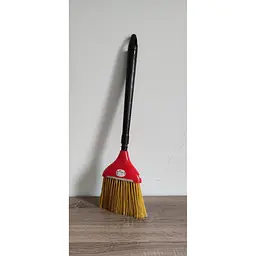 Віник Zambak Plastik №1 пластмасовий зі з'ємною ручкою 15х67 см червоний (ZP-260r) - мініатюра 5