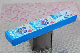 Подарункова коробочка блакитна з блакитним бантом і сердечками для ланцюга та браслета р 21 см висота 2 см
