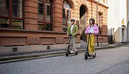 Segway Електросамокат E2 E II, чорний - мініатюра 2