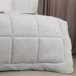 Ковдра ТЕП Teddy демісезонна та зимова 200x210 см світло-сіра - мініатюра 4