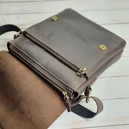 Чоловіча повсякденна шкіряна сумка GS коричнева 28*24*7 см (АУ 002 кор) 240 - мініатюра 3