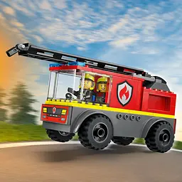 Конструктор LEGO City Пожежна машина з драбиною 82 деталі (60463) - мініатюра 7
