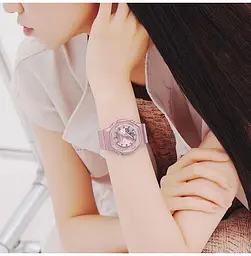 Годинник Casio GMA-P2100ST-4AER - мініатюра 2