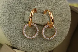Серьги Xuping Jewelry тонкое кольцо в кольце 2.2 см золотистые - миниатюра 2