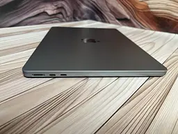 Ноутбук Apple MacBook Air 13.6" 2022 M2/24GB/512GB (GXY2D3K91H) Б/в - мініатюра 6