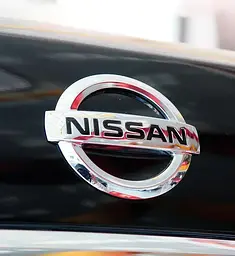 Емблема решітки задня для Nissan Хром 140х120 мм Пластик (Завод) - мініатюра 3