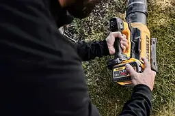 Повітродувка акумуляторна DeWalt безщіткова з АКБ та ЗП (DCMBL777X1) - мініатюра 10