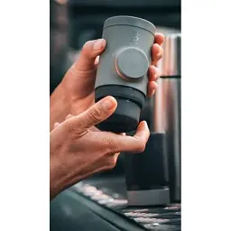 Портативна еспресо-кавоварка Wacaco Minipresso GR2 - мініатюра 9