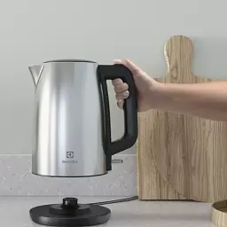 Електрочайник ELECTROLUX E3K1-3ST - мініатюра 3